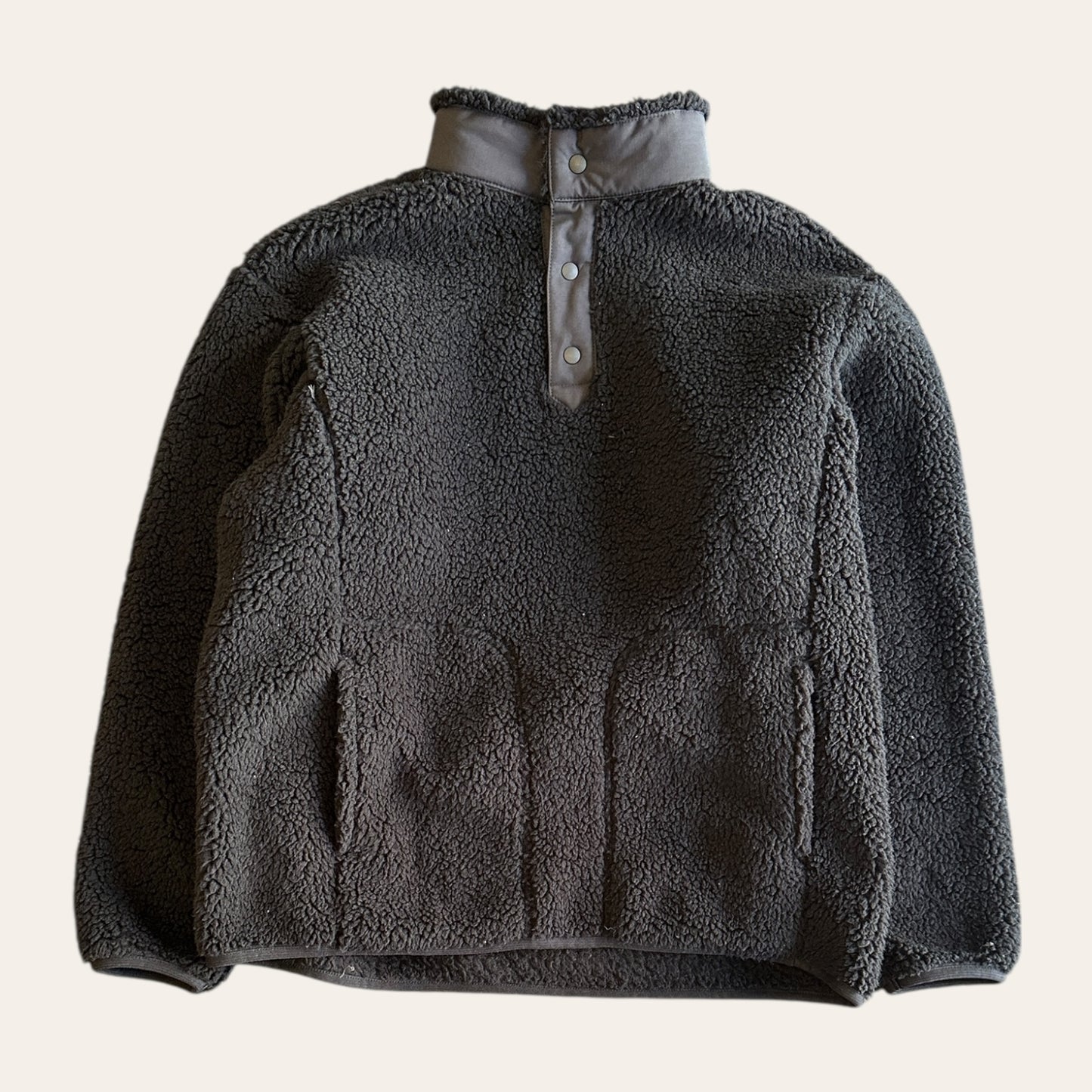 White Mountaineering Uniqlo Fleece Size S