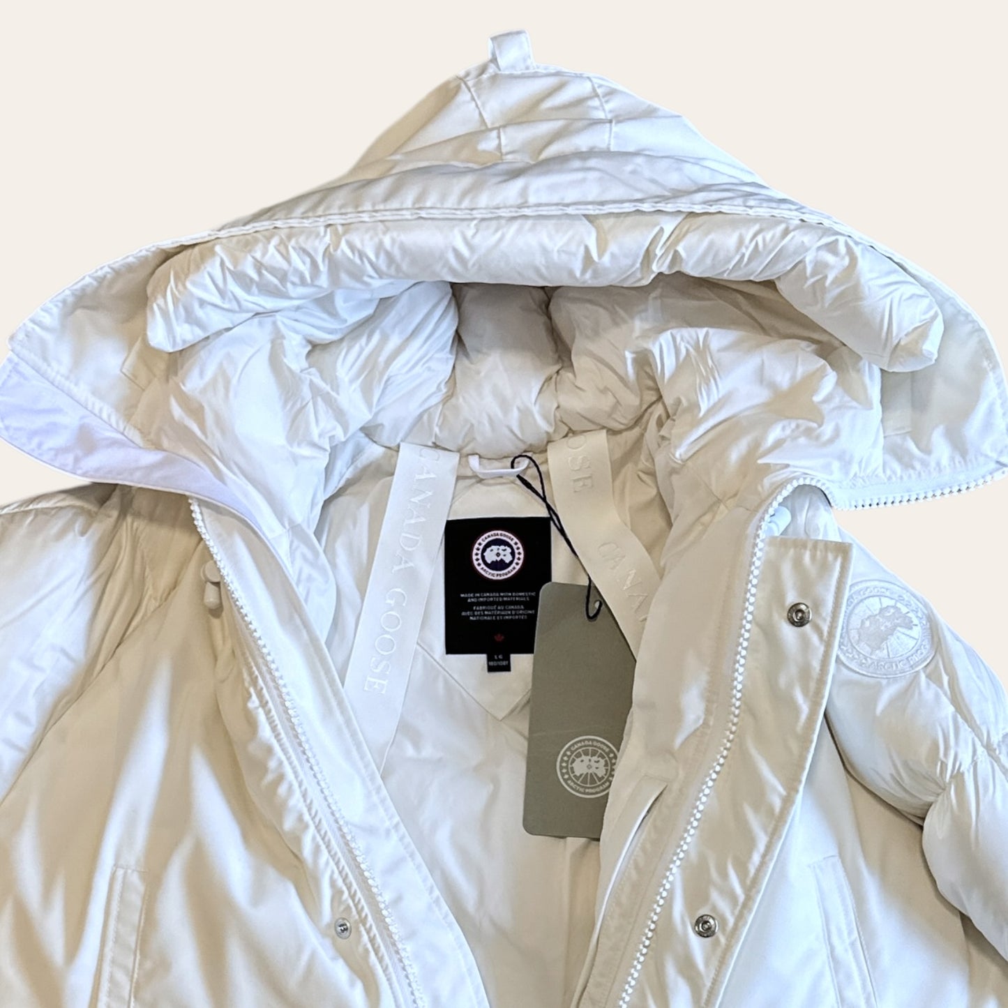 Brand New Canada Goose Chilliwack Jacket Size L