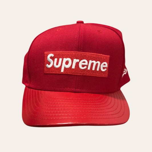 Supreme Bogo Leather Brim Fitted Size 7 1/2