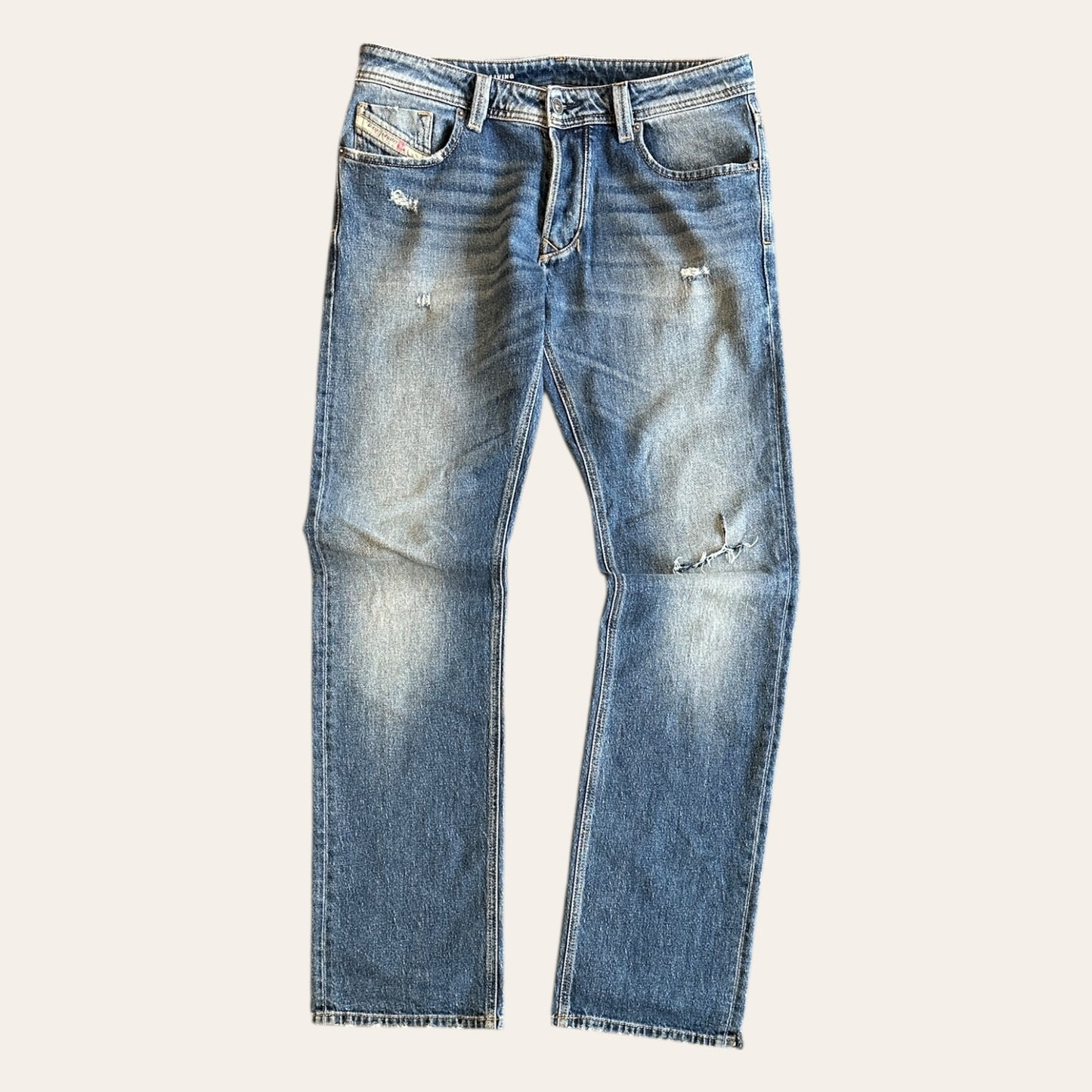 Diesel Medium Wash Jeans Size 34