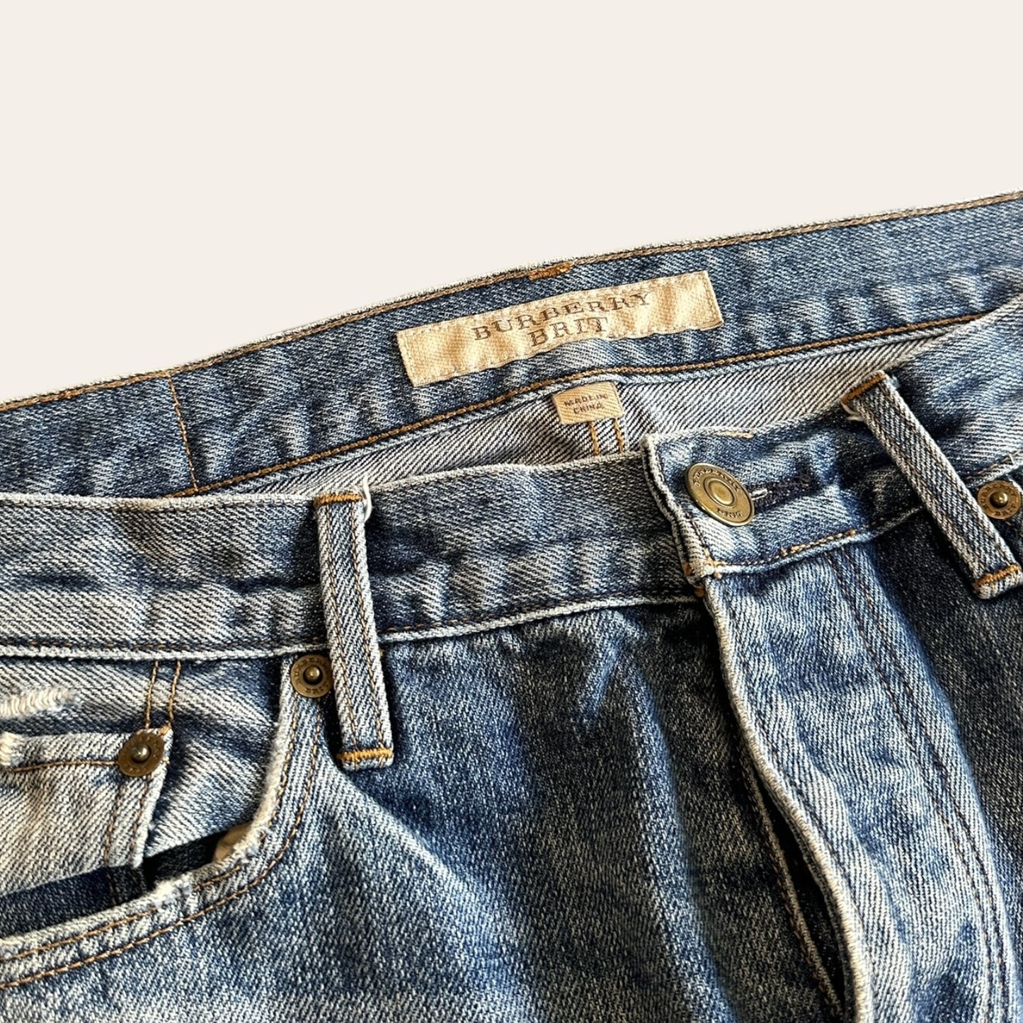 Burberry Brit Jeans Size 31x32