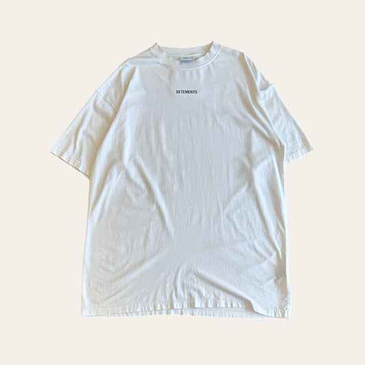 Vetements Pret A Porter Tee Size L