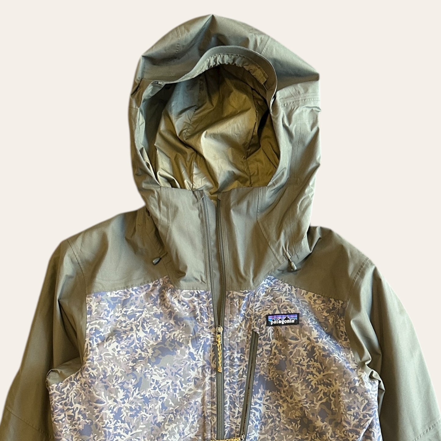Patagonia Camo Jacket Size S