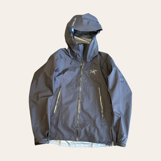 Brand New Arcteryx Beta SL Black Jacket Size M
