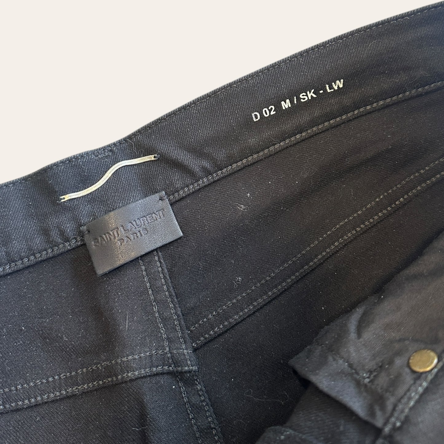 Brand New Saint Laurent D02 Jeans Size 33