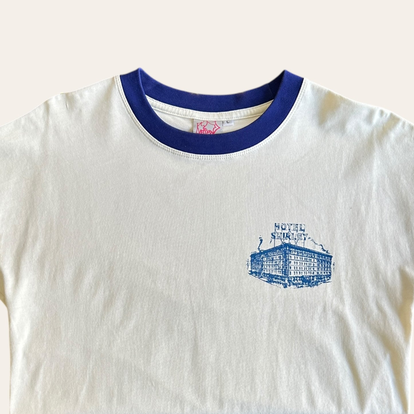 Shirley Hotel Tee Size L