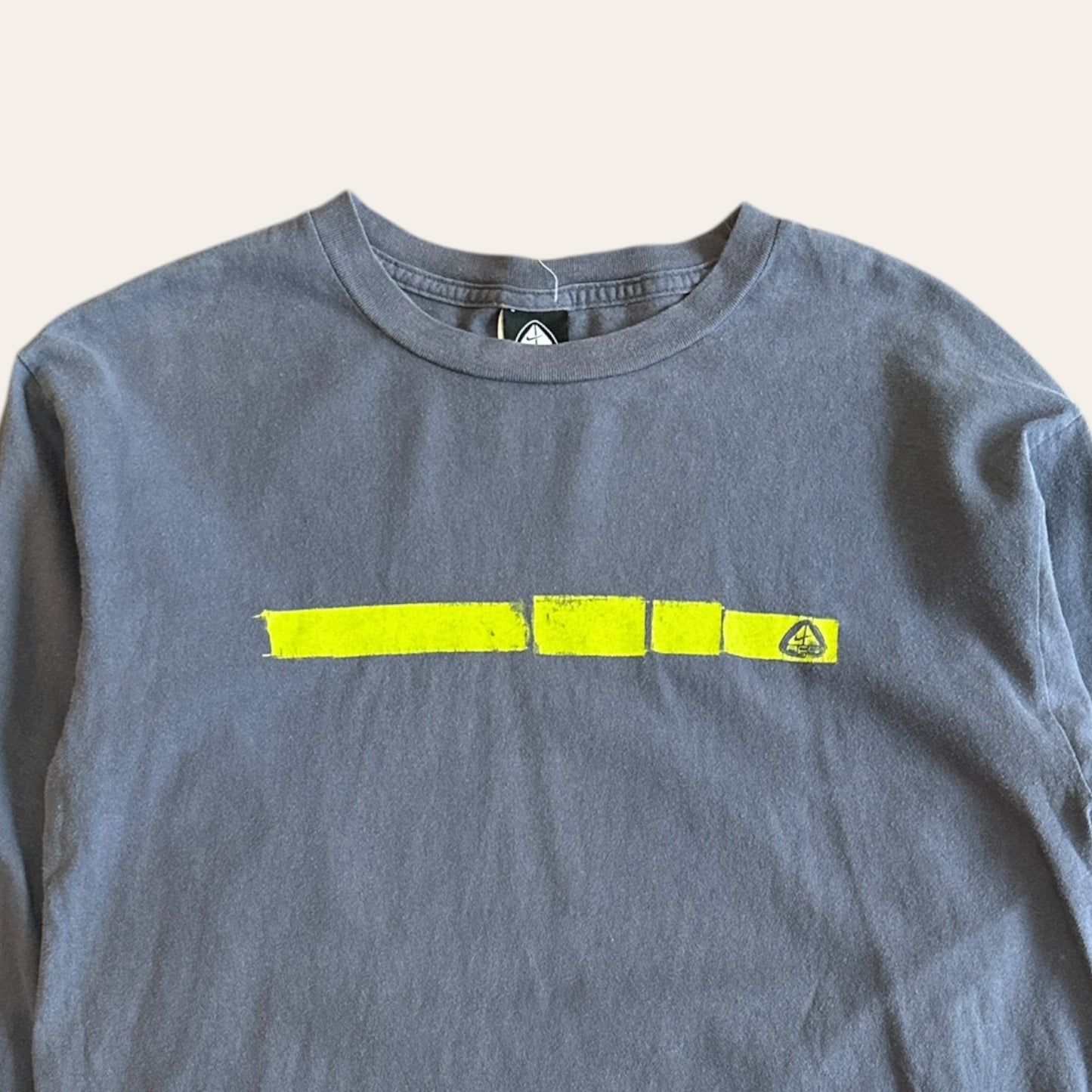 Nike ACG Long Sleeve Tee Size L