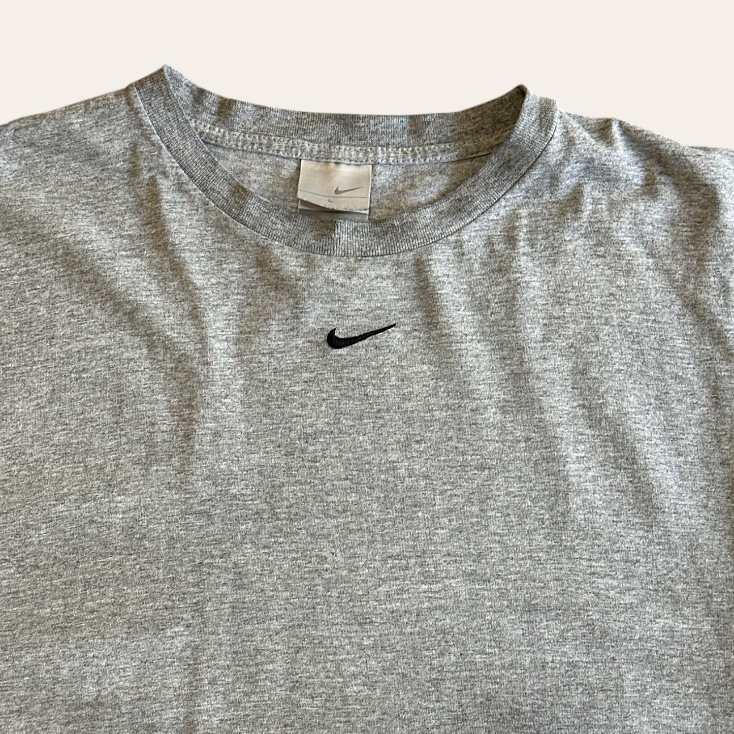 Y2K Nike Middle Swoosh Tee Grey Size L