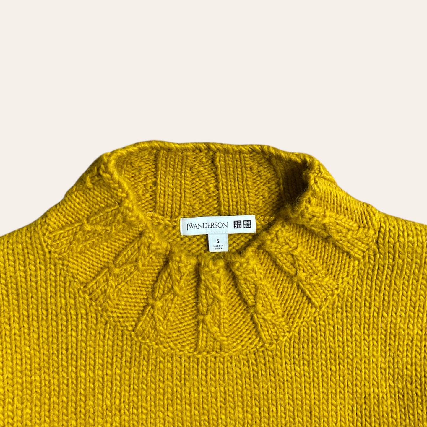 JW Anderson x Uniqlo Knit Sweater Size S