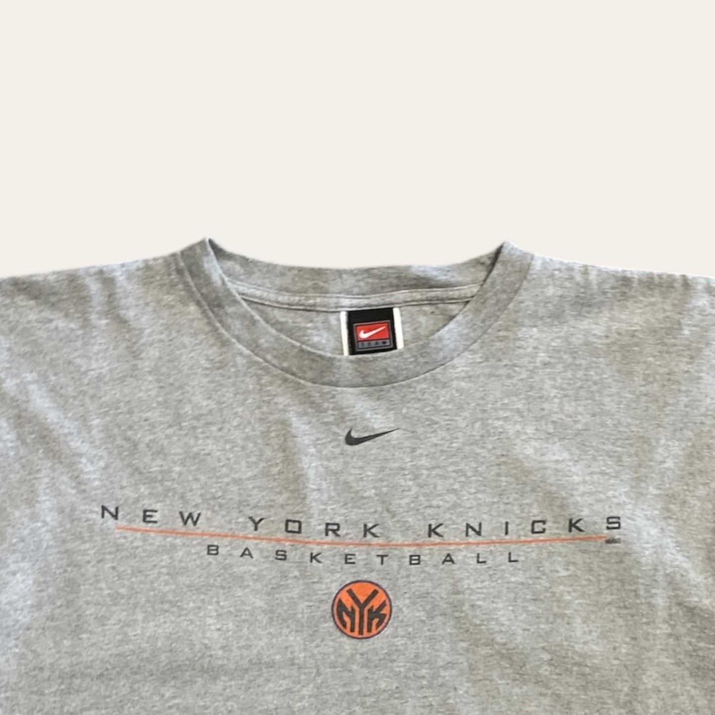 Y2K Nike NY Knicks Basketball Tee Size L