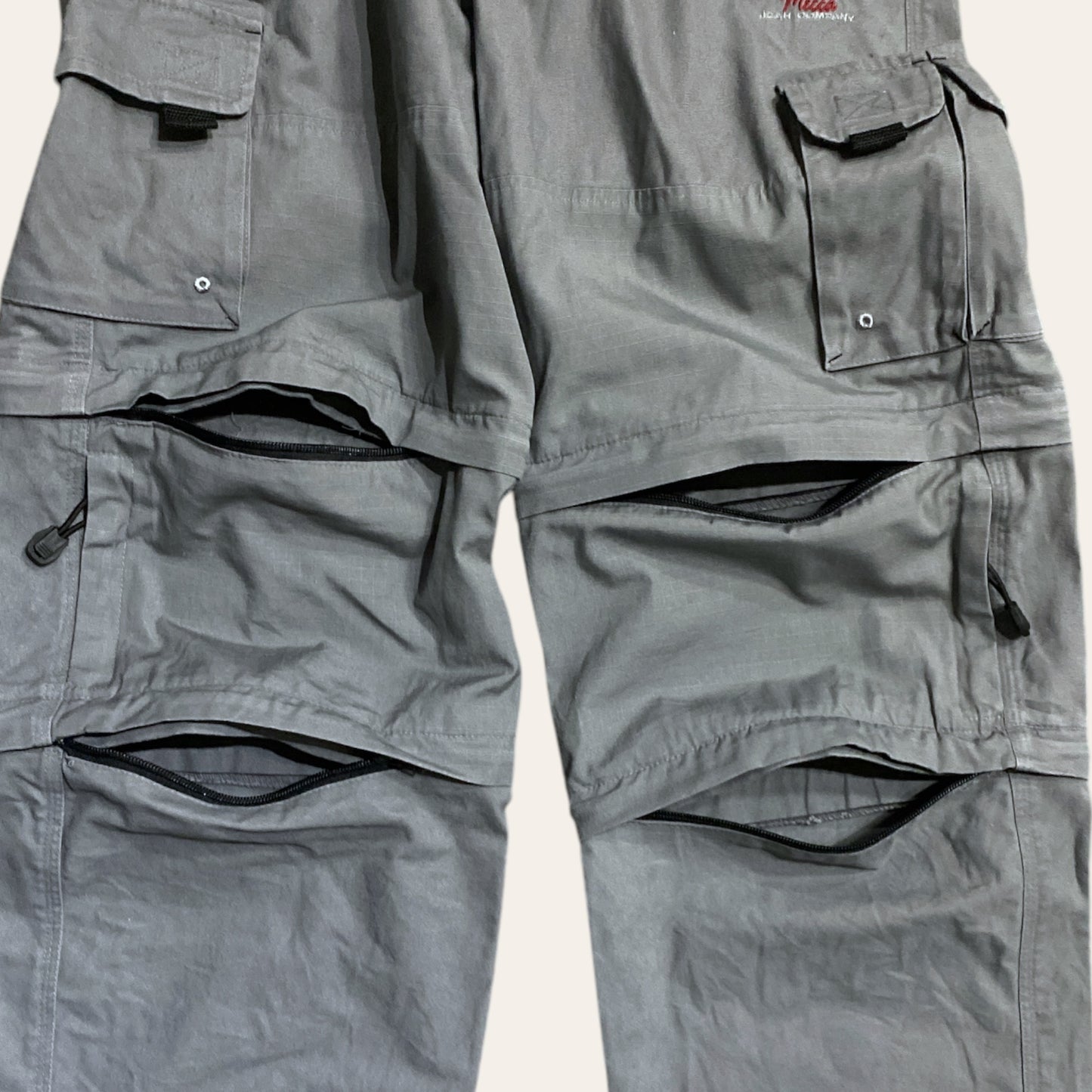 00s Mecca Convertible Cargo Pant/Short Size 30