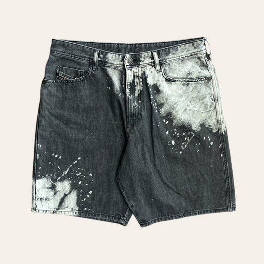 SS24 Diesel Paint Splatter Denim Shorts Size 33