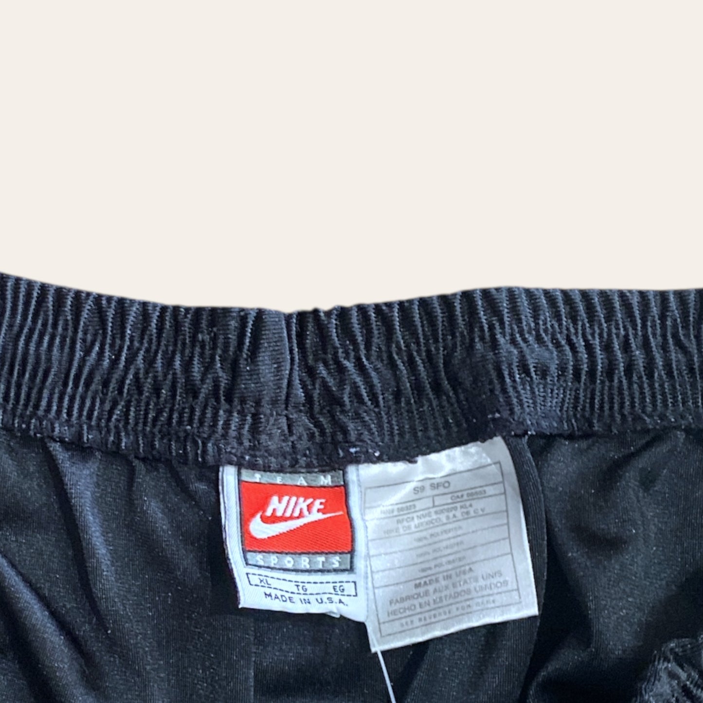 90s Nike Gym Shorts Size XL