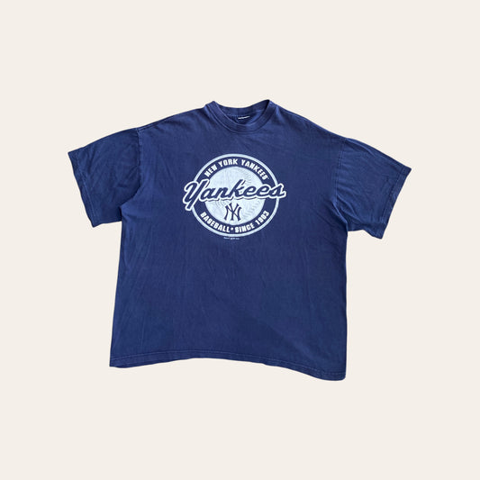 00s NY Yankees Tee Size XL