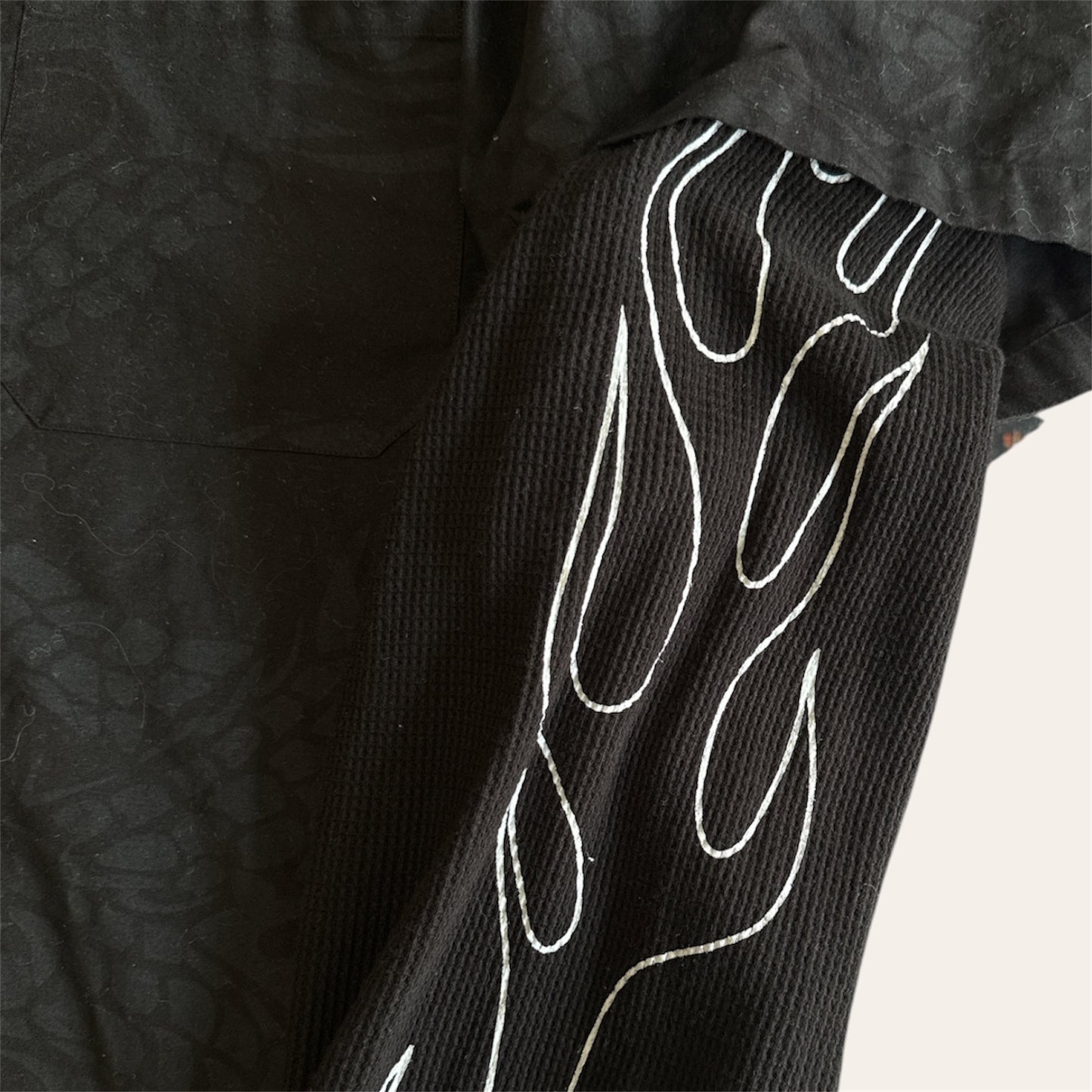 Givenchy Layered Thermal Size L