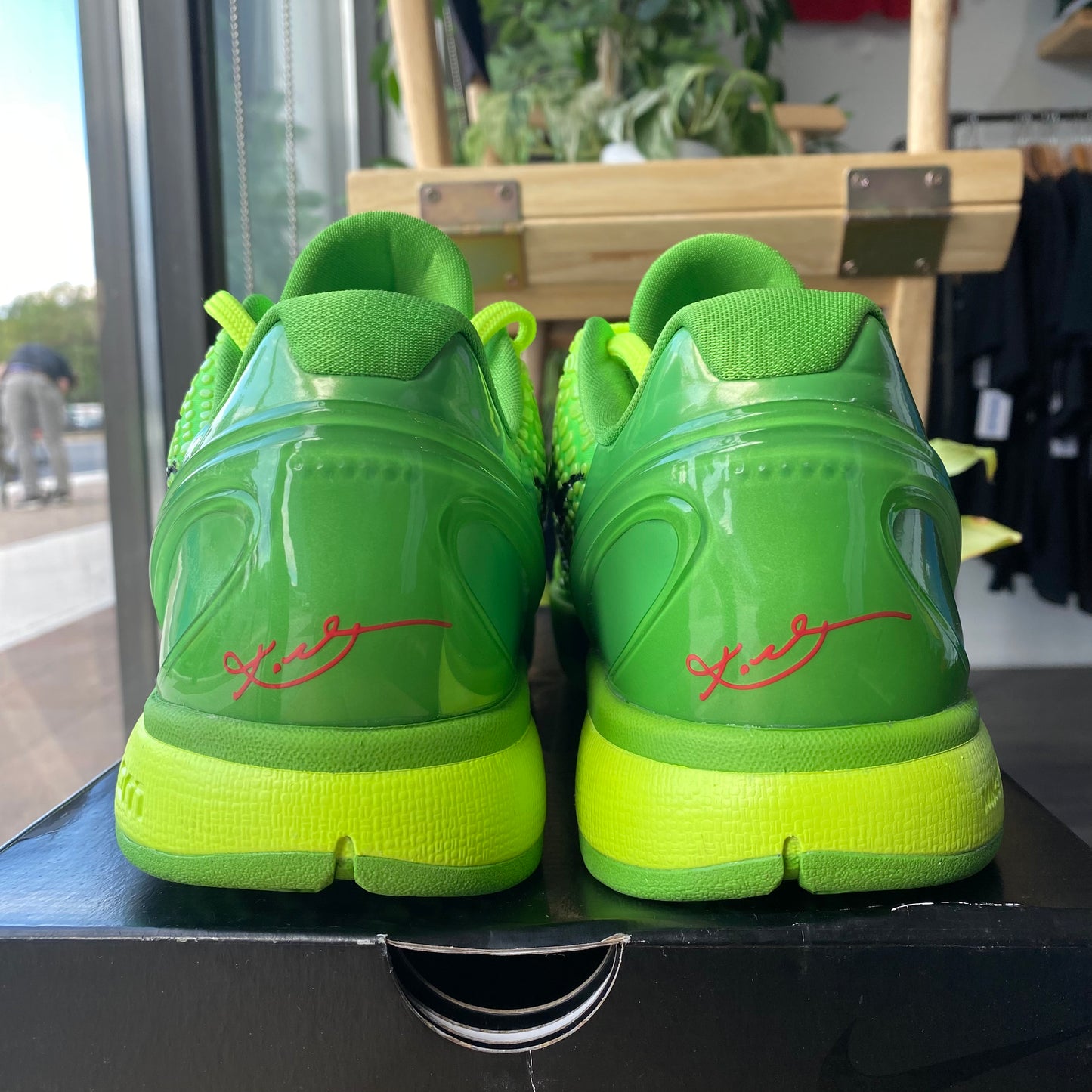Brand New Nike Kobe 6 Protro "Grinch"